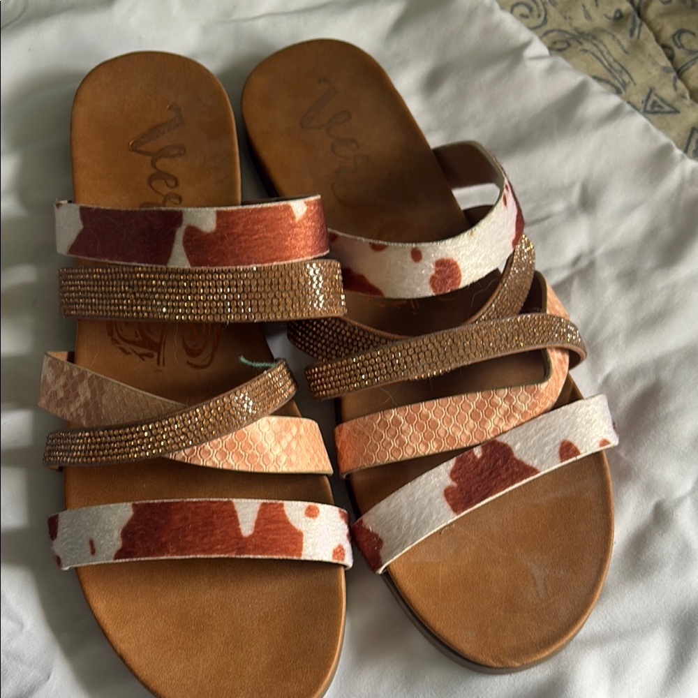Women's Brown and Tan Sandals